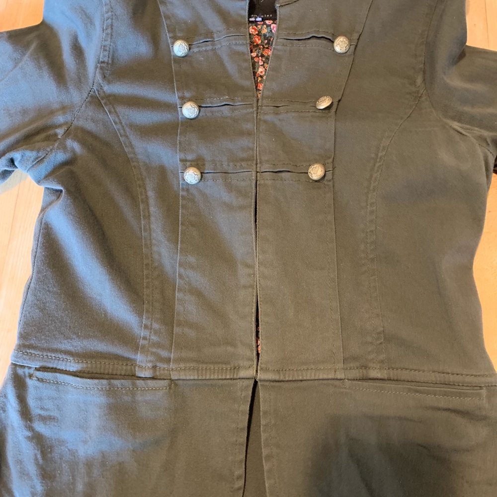 Sanctuary Jacket - Picture 3 of 4